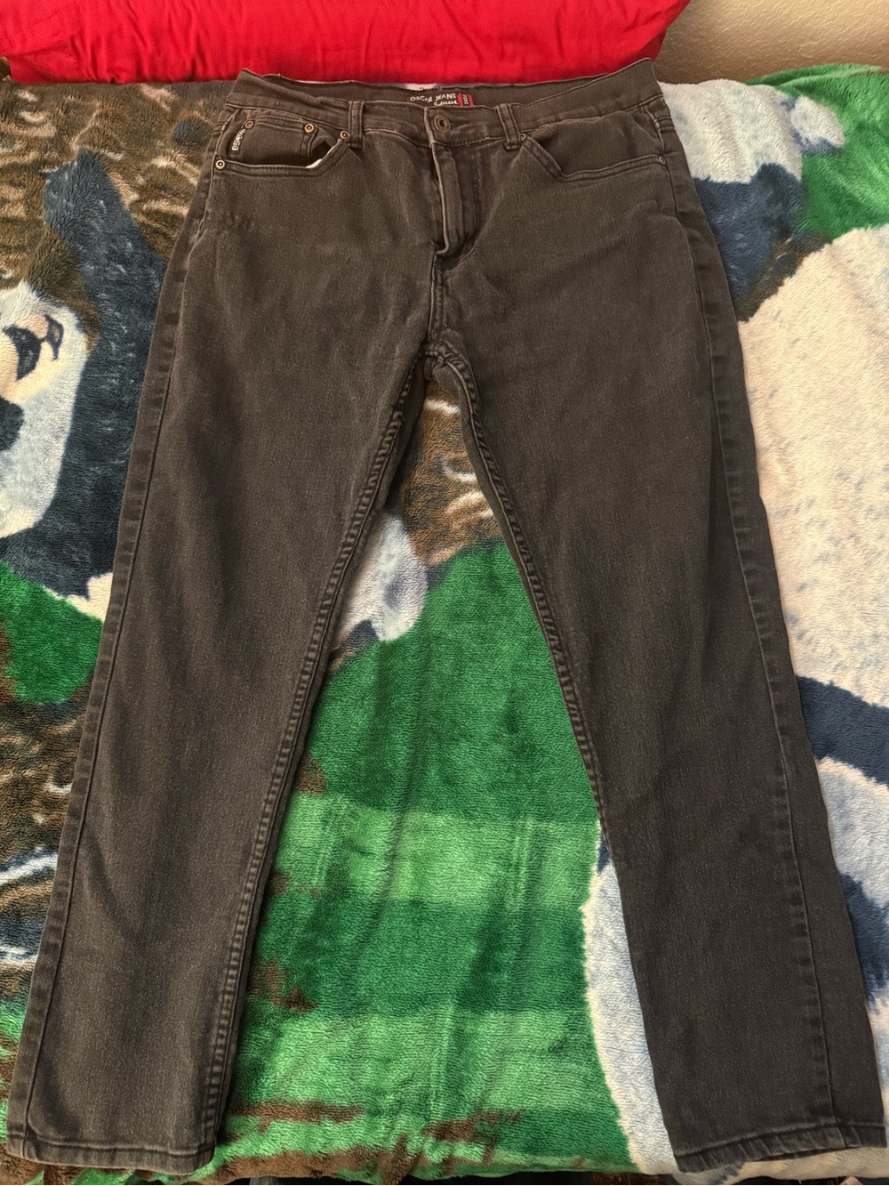 Men's Straight Leg Black Jeans — Classic Everyday Fit
